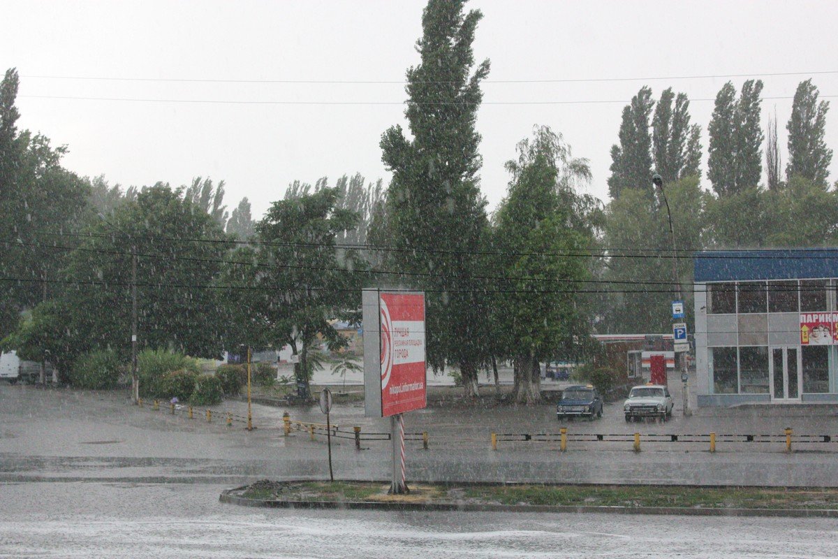 Дождь для жителей Никополя - стихийное бедствие