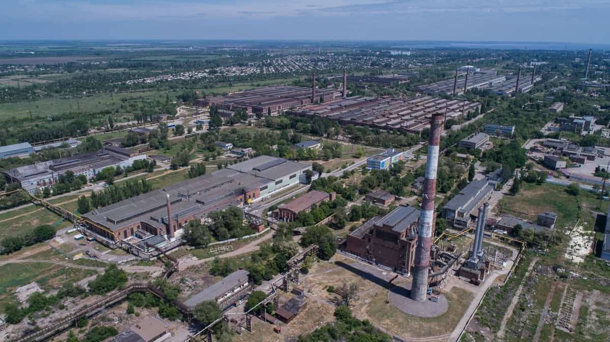 В 1999 году Южнотрубный завод прекратил существование