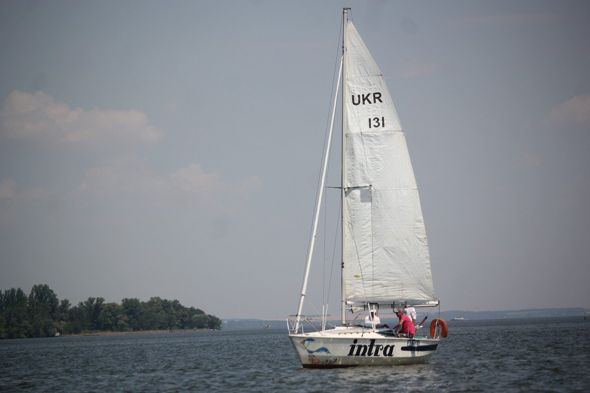 Экипаж яхты "Intra" из Никополя завоевал второе место в группе минитонников