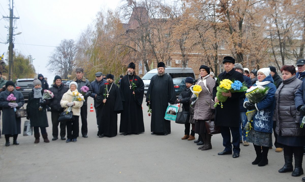 24 ноября в 16:00 у входа в Краеведческий музей пройдет всеукраинская акция «Зажги свечу»