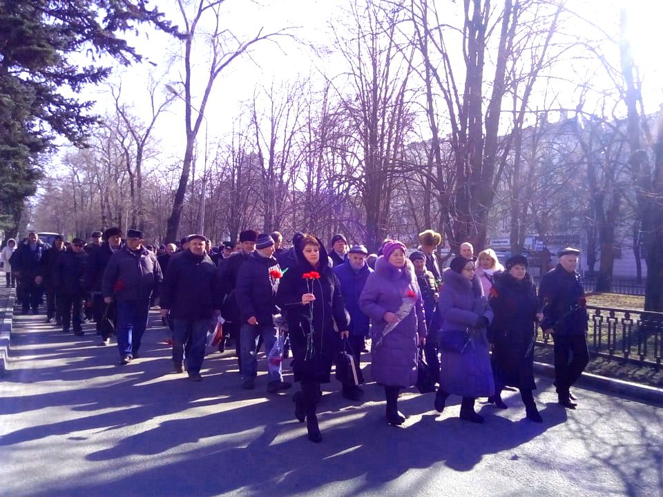 Никопольские воины-интернационалисты провели шествие