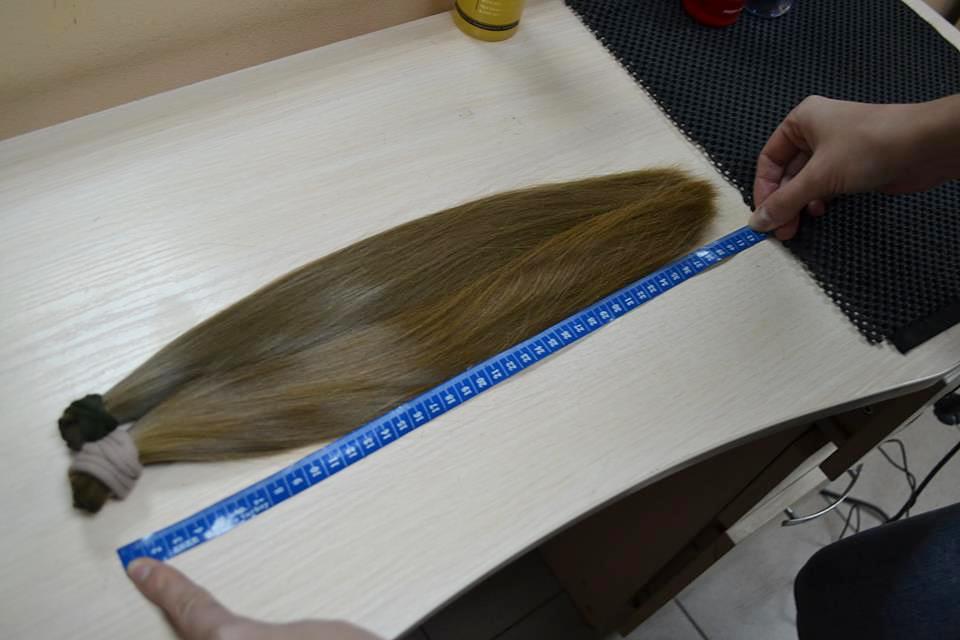 Длина волос - 40 сантиметров 