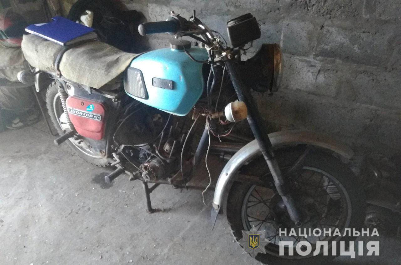 33-летний вор украл мотоцикл и мопед