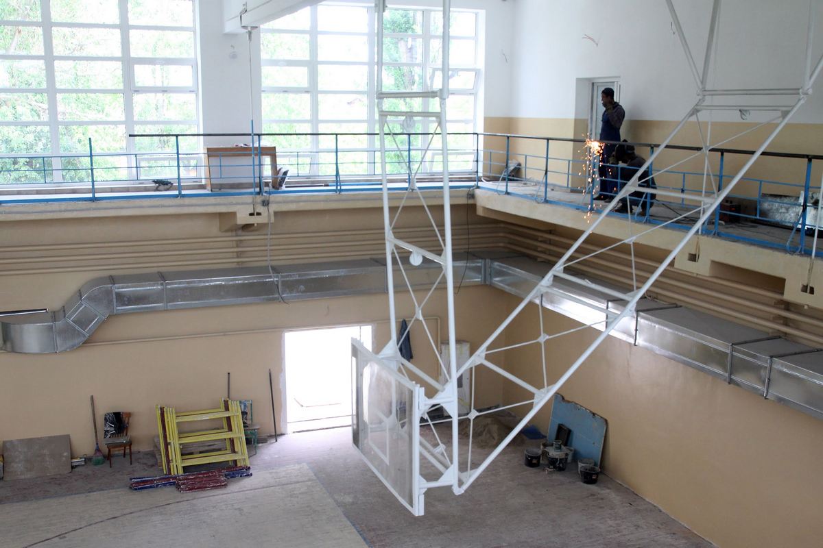 Школу № 1 в Марганце превращают в современный спортивный центр 