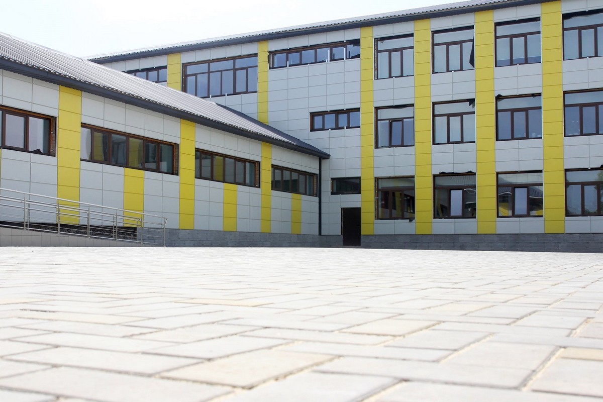 В Апостолово по европейским стандартам реконструируют школу №1