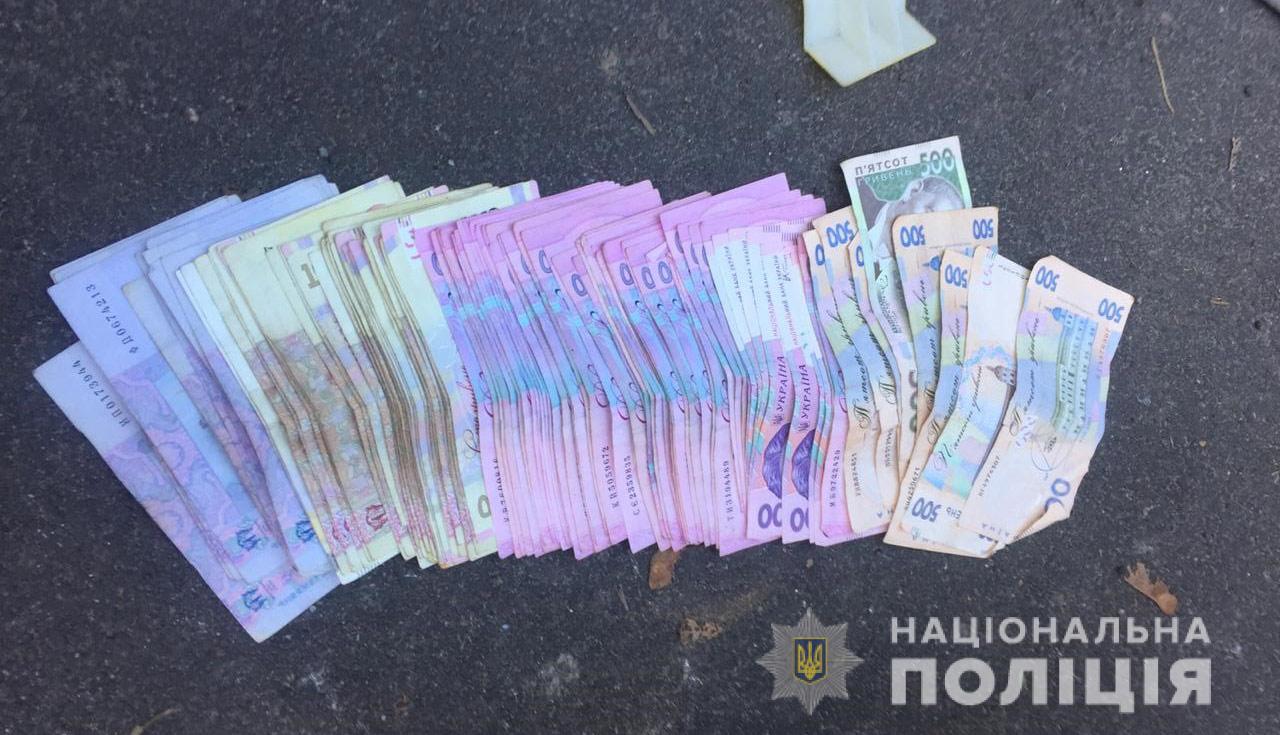 В Никополе у 33-летнего мужчины изъяли наркотиков на сумму более 2,2 миллиона гривен