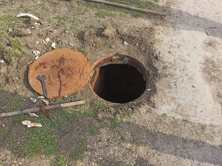 КП "Никопольводоканал" занимается поиском незаконных врезок в водопровод