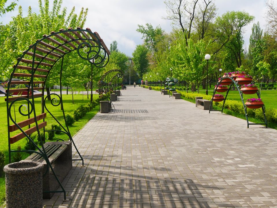В Покрове центральный парк готовят к летнему сезону 