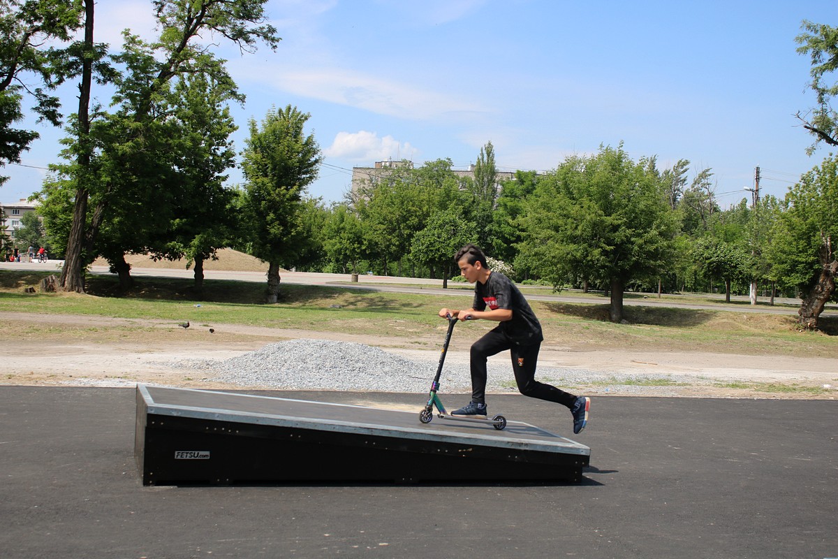В Никополе появился скейт-парк для экстремалов