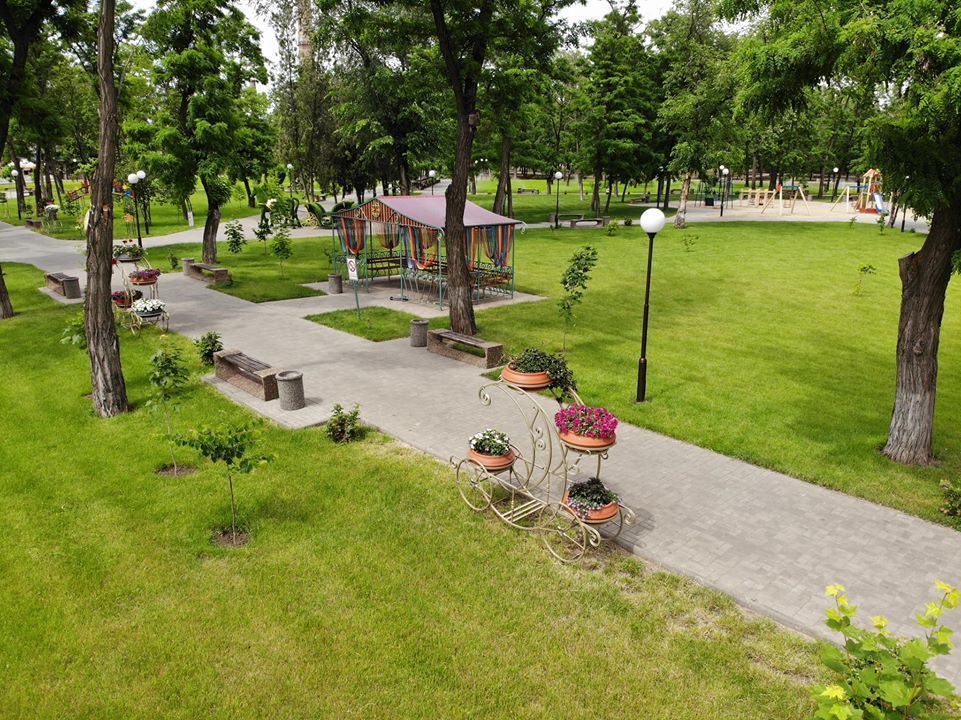 Вид с высоты на парк Бориса Мозолевского 