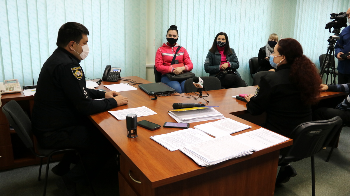 В Никополе журналистам представили нового начальника полиции