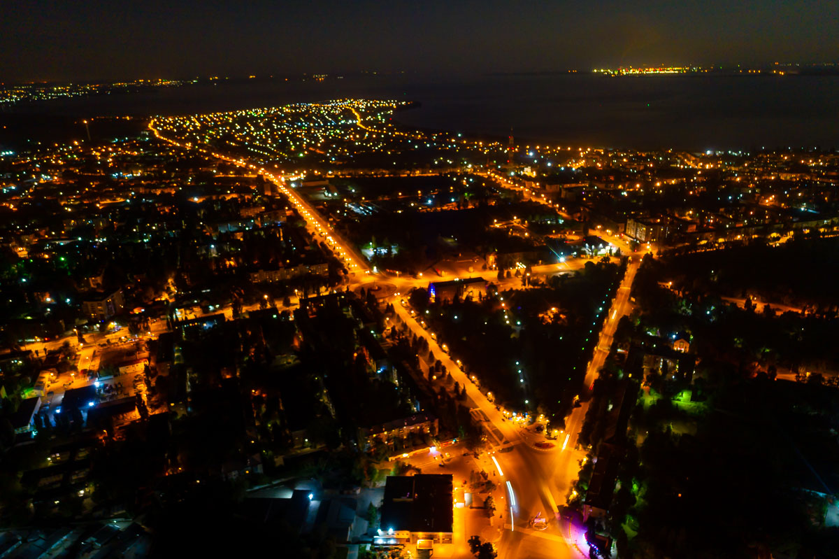 Как выглядит ночной Никополь с высоты
