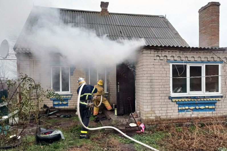 В Томаковском районе во время пожара погиб пенсионер