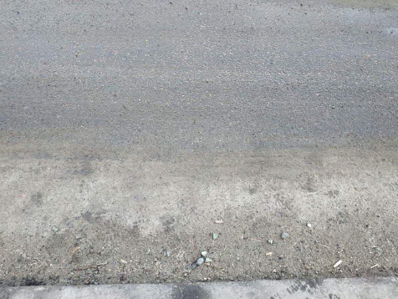 В Никополе после снега остались грязные дороги