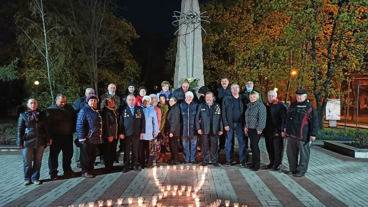 Акция "Зажги свечу памяти"