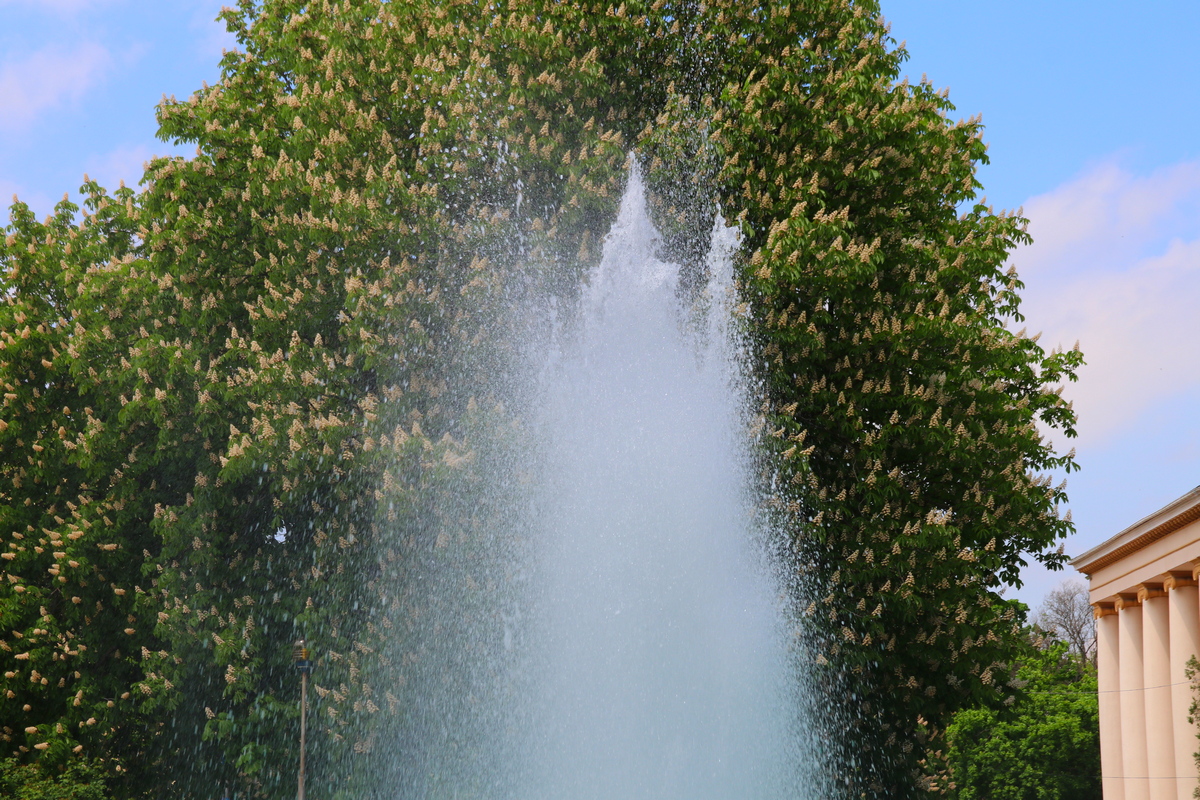 Самый большой фонтан Никополя 