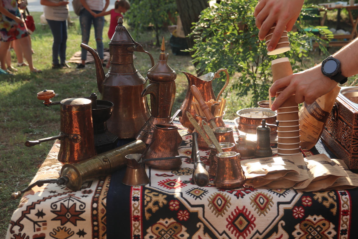 Крымскотатарский кофе, приготовленный на песке