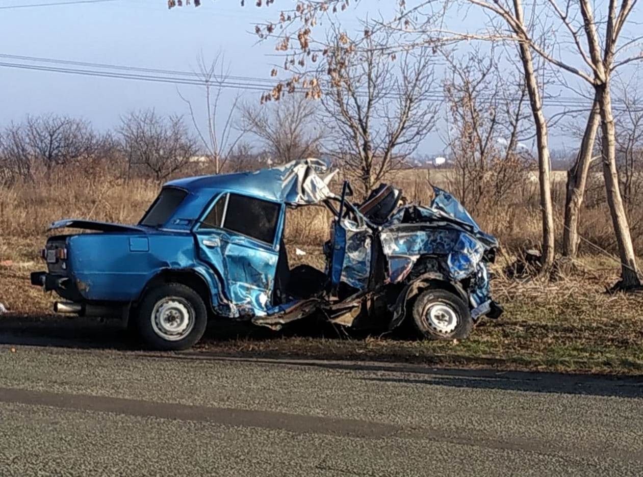 Водитель "Жигули" погиб на месте ДТП