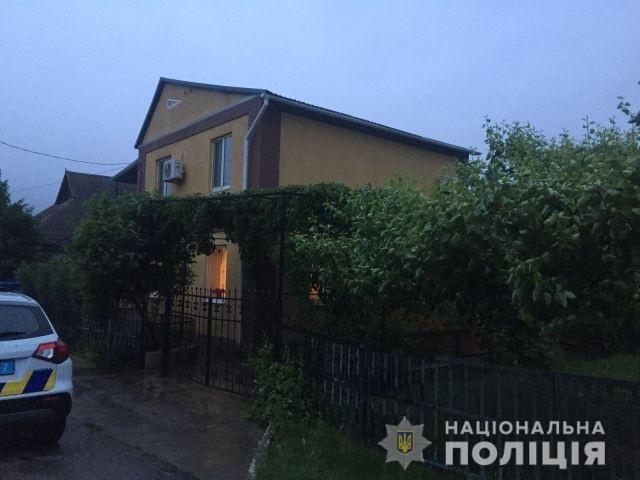 В селе Приднепровское неизвестные ограбили частный дом