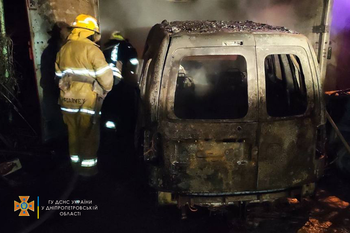 Volkswagen Caddy сгорел