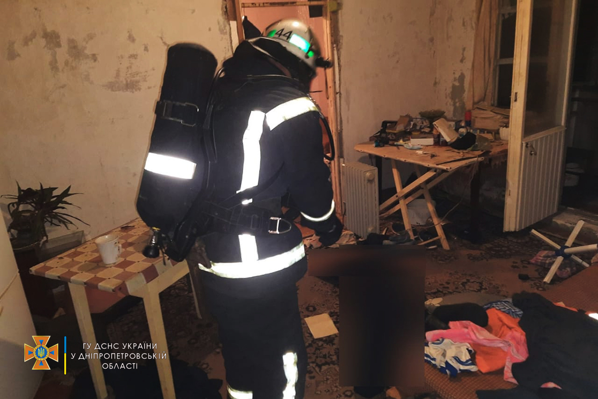 В Покрове спасатели во время тушения пожара обнаружили тело 46-летнего мужчины 