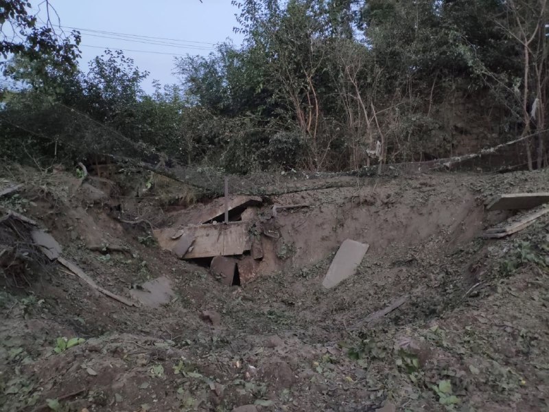 Фото наслідків обстрілу