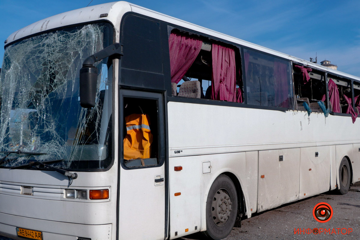 Знищені зо 50 пасажирських автобусів