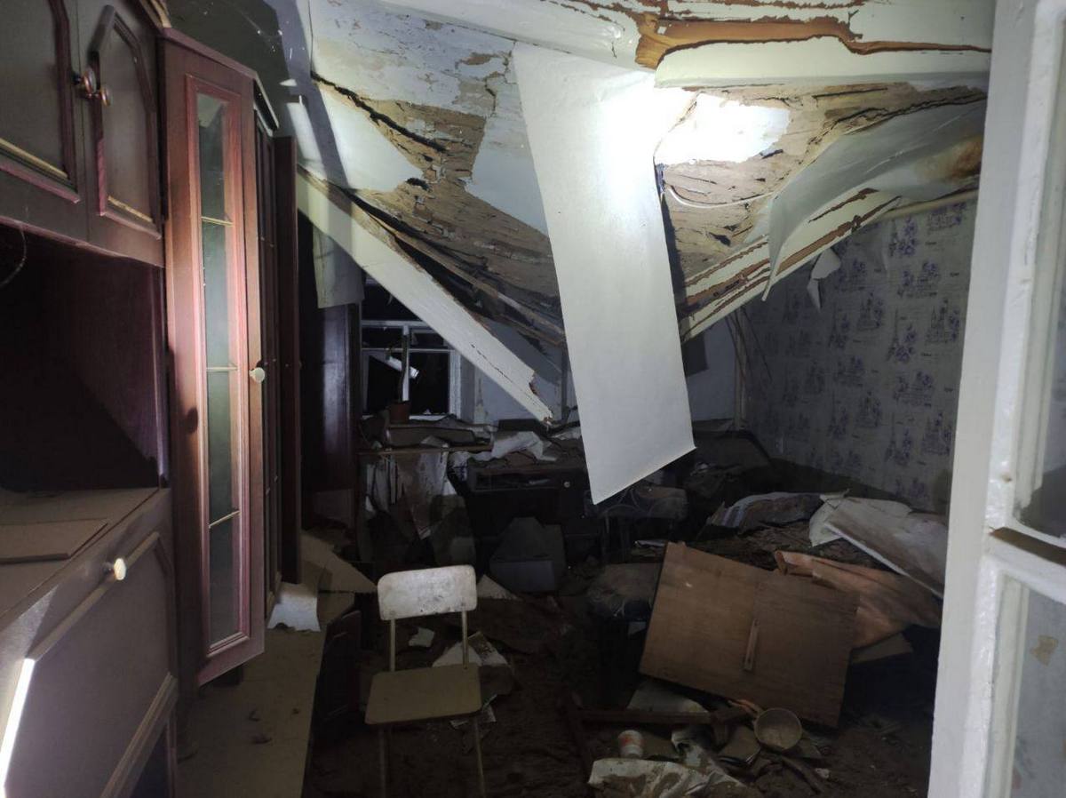 У Марганці пошкоджені 12 приватних будинків