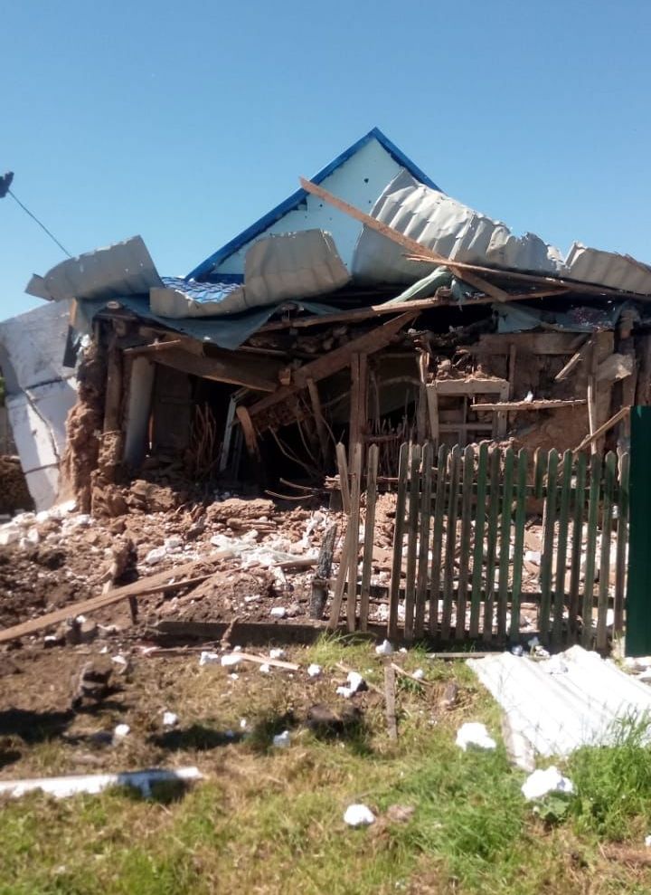 Пошкоджено понад 14 приватних будинків та 9 господарчих споруд