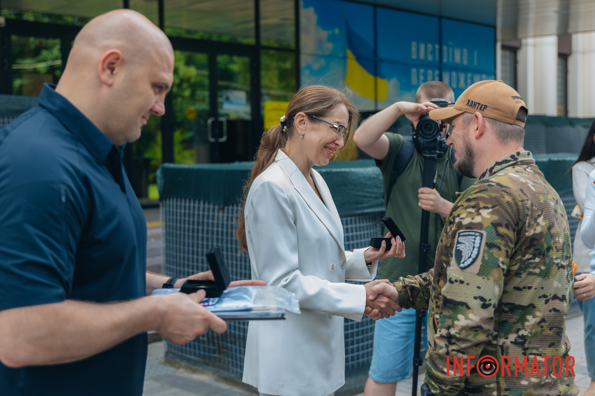 Ба більше, така допомога не тільки підтримує хлопців, а й надихає