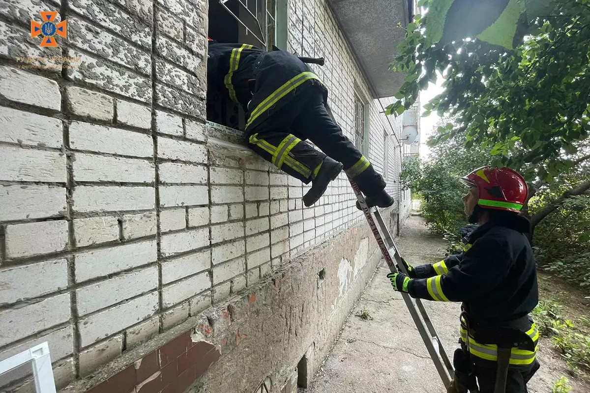 На допомогу дитині прийшли рятувальники