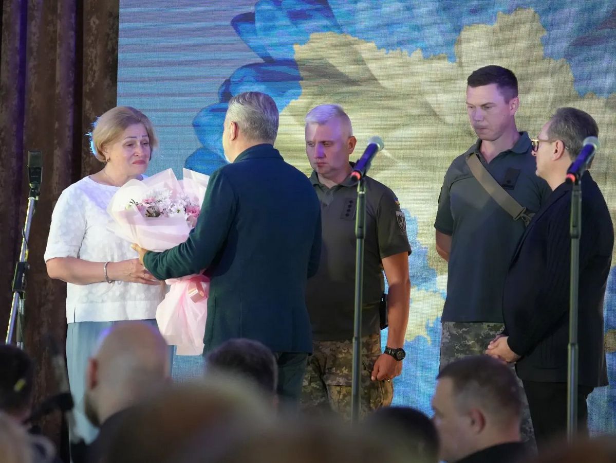 Орден Іллі отримала його мати Людмила Голуб