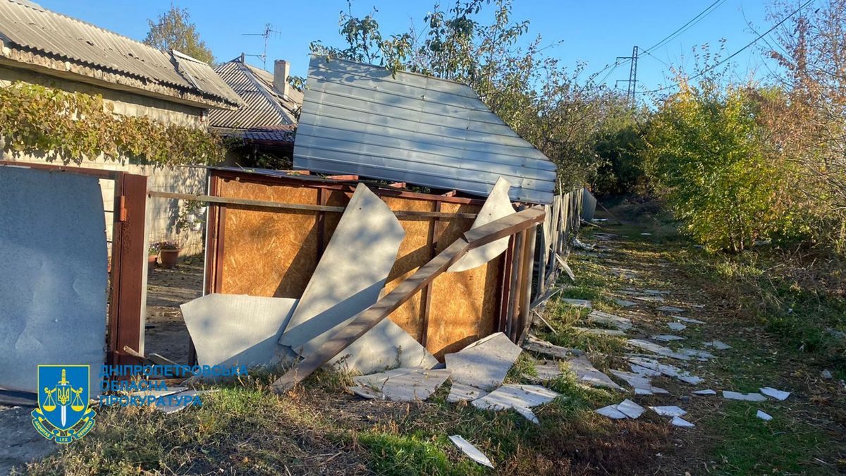 Пошкоджено понад 10 будинків 