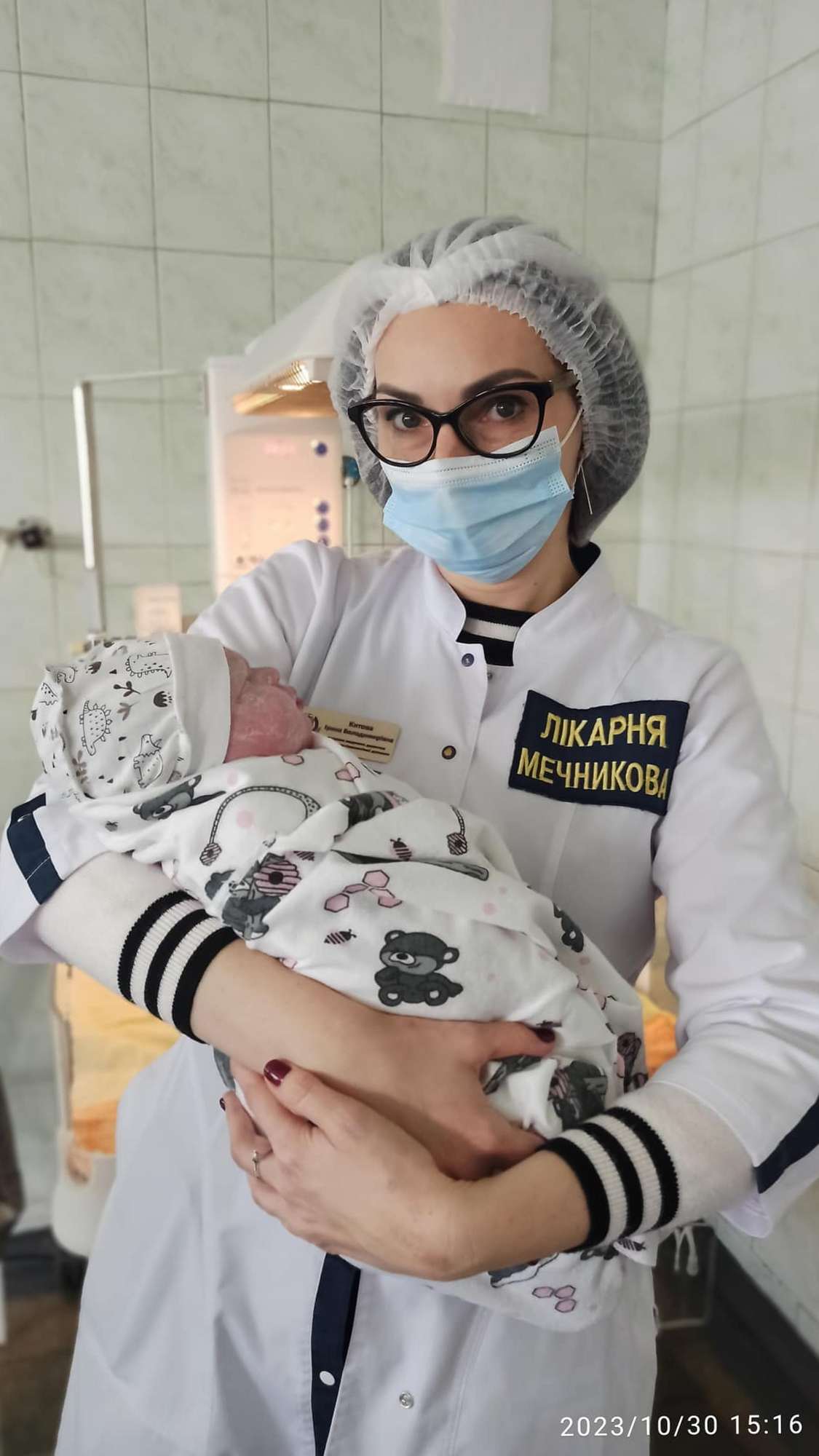 У Дніпропетровській області народилась дівчинка вагою 6 кілограмів