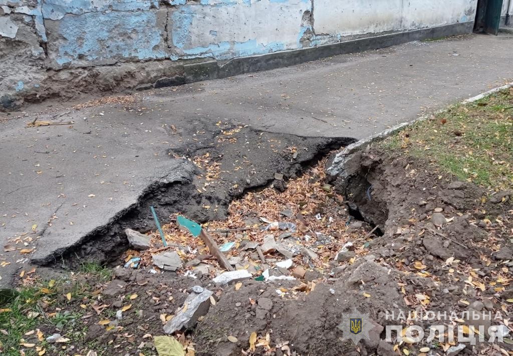 Під ворожий вогонь потрапило комунальне підприємство та гаражний кооператив