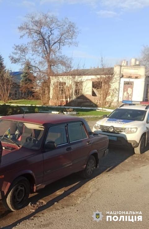 На Дніпропетровщині 29-річний чоловік викрав з приватного подвір'я автомобіль 