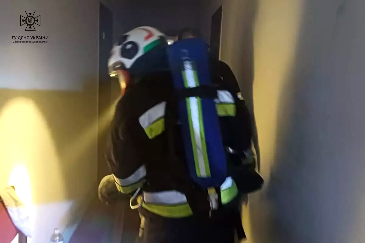 У Марганці під час пожежі в квартирі врятували чоловіка 